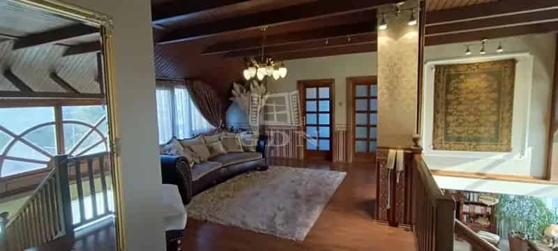 Ház Kiadó , Érd, Közép-Magyarország