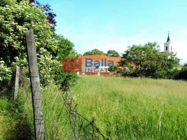 Vértesboglár , kossuth utca