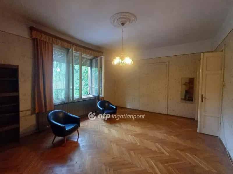 Ház Kiadó , Budapest, Közép-Magyarország