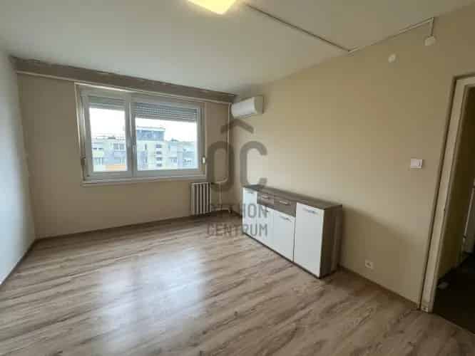 Budapest XIX. kerületi eladó panel lakás, H499370