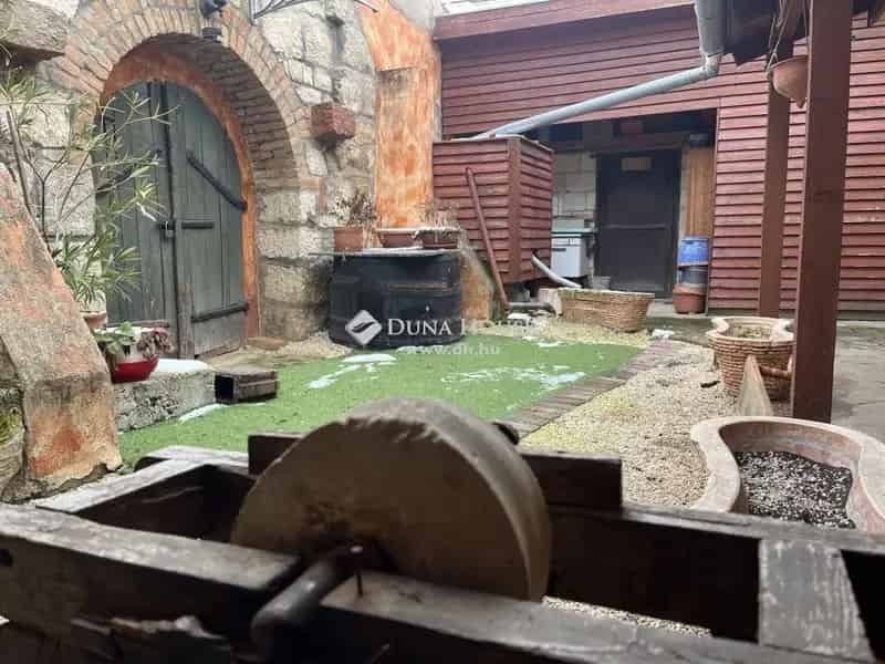 Ház Kiadó , Budakeszi járás, Közép-Magyarország