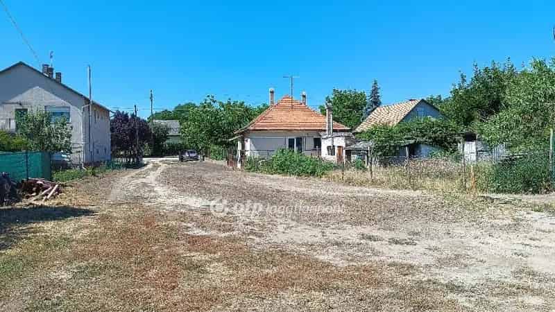 Telek Kiadó , Ráckevei járás, Közép-Magyarország