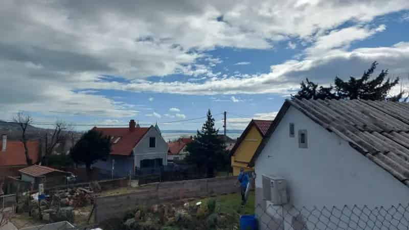 Badacsonytomaj Ikerház Fede Felujításra