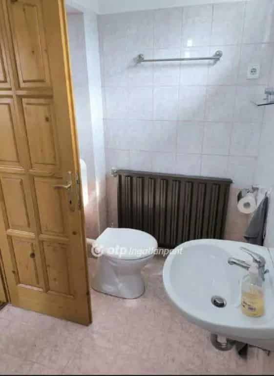 Ház Kiadó , Gárdonyi járás, Dunántúl