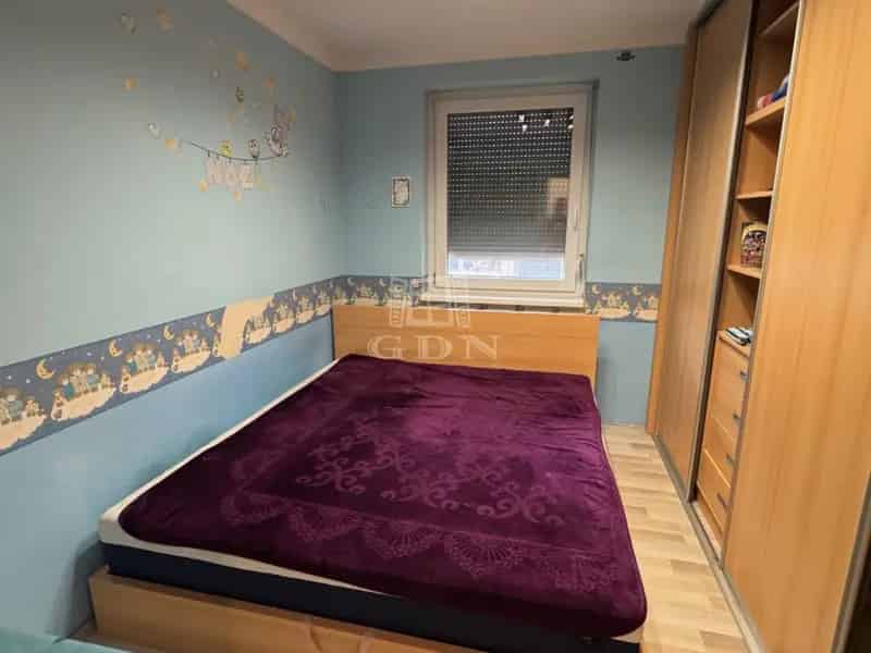 Ház Kiadó , 1, Kecskemét, Alföld és Észak