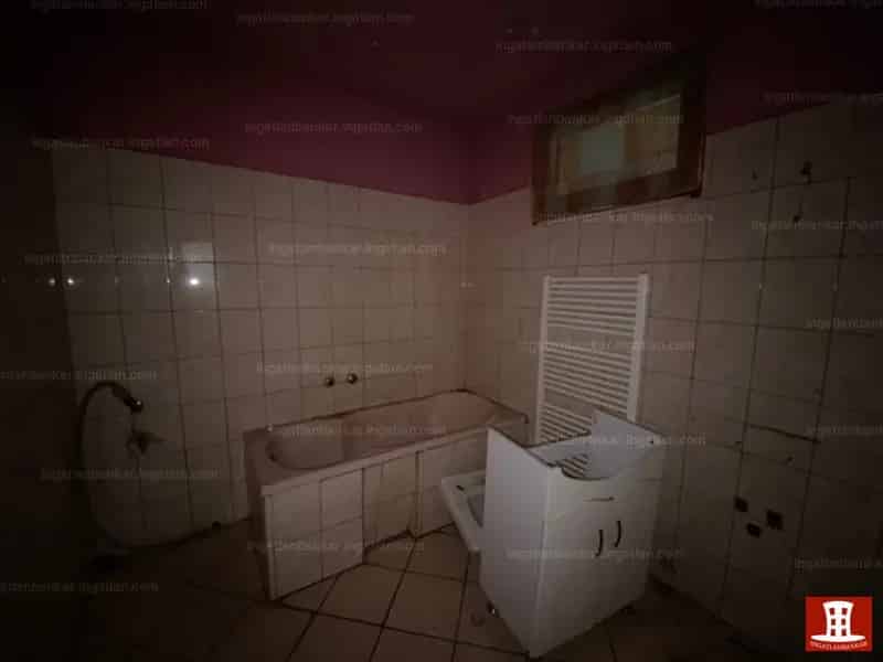Ház Kiadó , Balmazújvárosi járás, Alföld és Észak