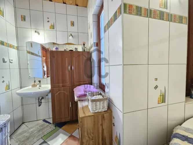 Náraii eladó családi ház, H499979