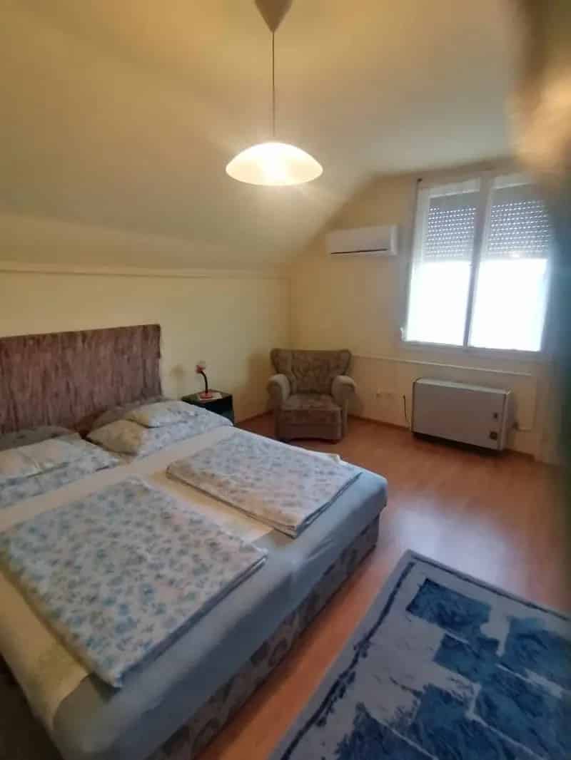 Ház Kiadó , Hajdúszoboszlói járás, Alföld és Észak