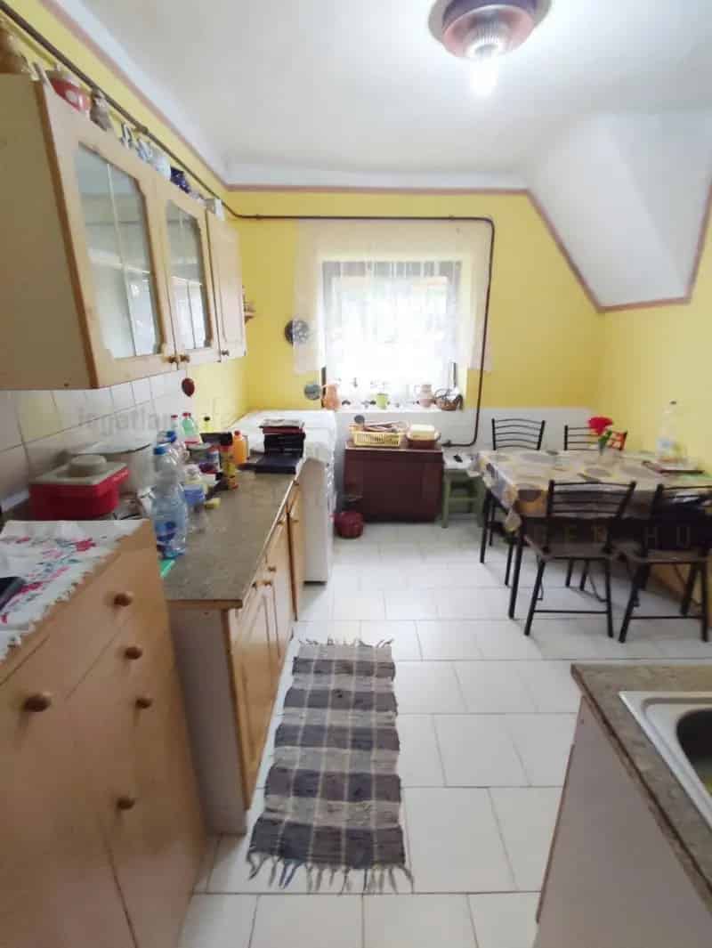 Ház Kiadó , Szegedi járás, Alföld és Észak