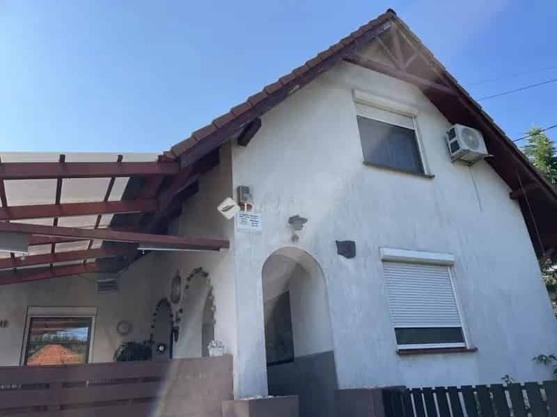 Ház Kiadó , Szigetszentmiklósi járás, Közép-Magyarország