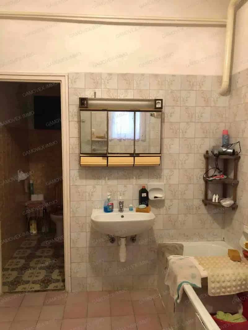 Ház Kiadó , Bonyhádi járás, Dunántúl