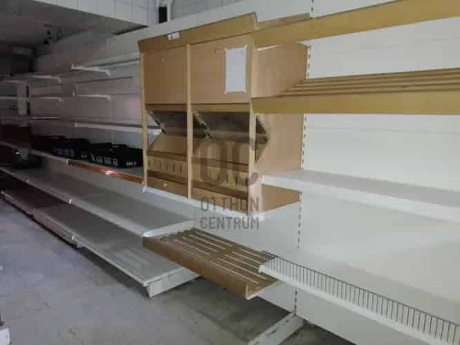 134 nm-es üzlethelyiség kiadó Piliscsabán