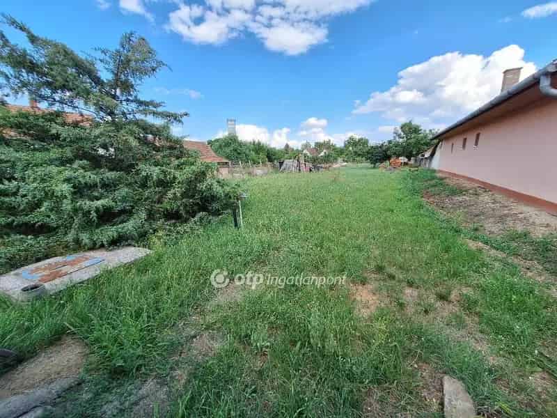 Szeghalom 1056 nm-es Telek Eladó - Beépíthető