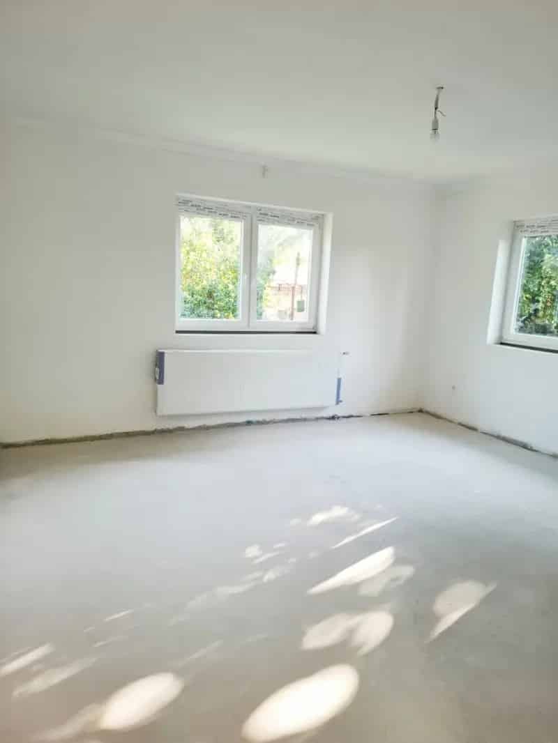 Ház Kiadó , Dunakeszi járás, Közép-Magyarország