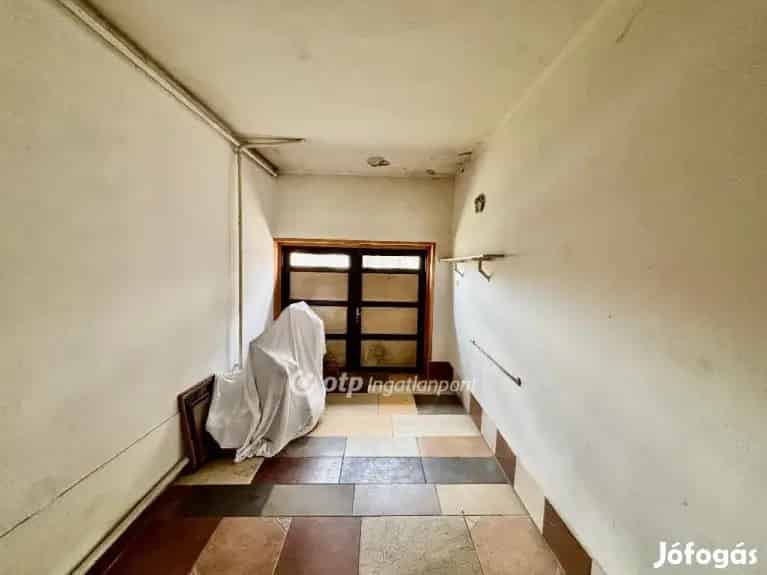 Eladó Lakás, Pápakovácsi - Pápakovácsi, Lakás - Jófogás Ingatlan