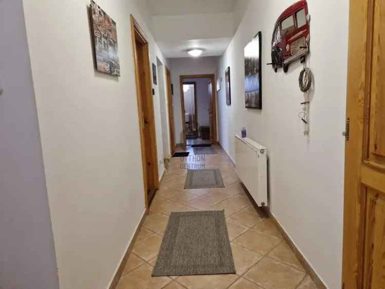 225m2-es családi ház eladó Csörnyeföldön 872m2-es telken