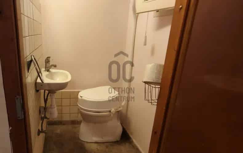 Székesfehérvári eladó nyaraló, NY012637