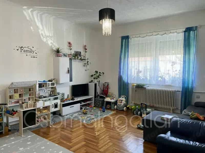 Lakás Eladó , Dunántúl