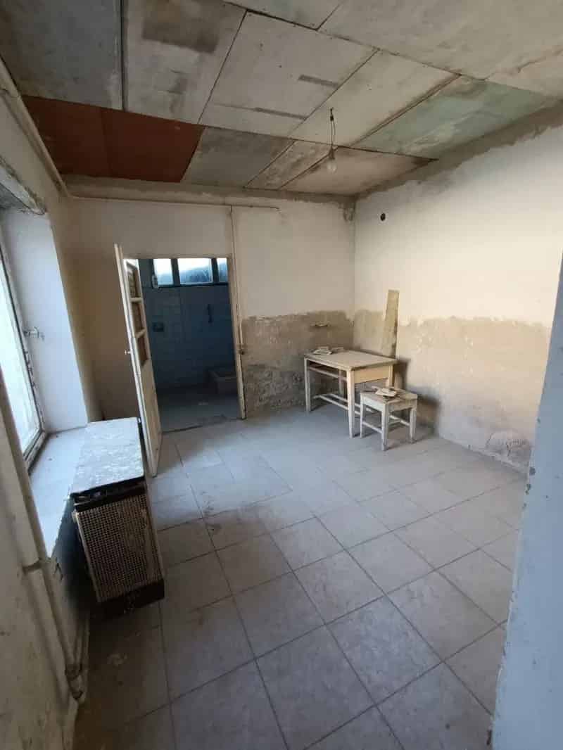 Ház Kiadó , Székesfehérvári járás, Dunántúl