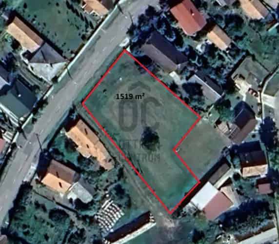 Nádudvari eladó telek, T038334
