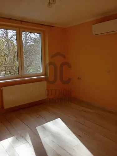 Szekszárdi eladó újépítésű lakás, U0047971