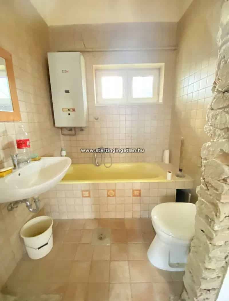 Ház Kiadó , Budapest, Közép-Magyarország