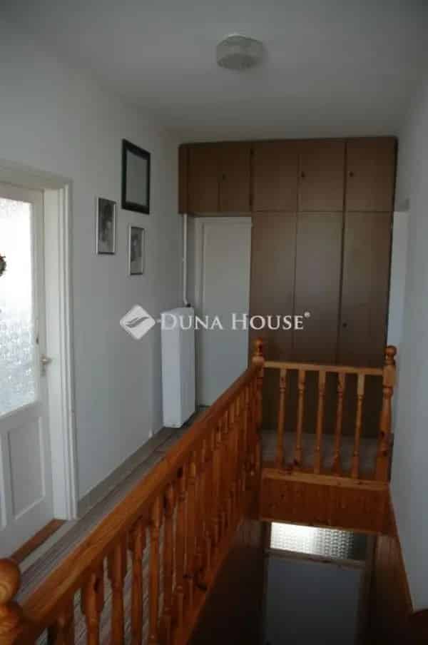 Ház Kiadó , Bajai járás, Alföld és Észak