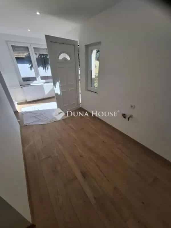 Ház Kiadó , Vecsési járás, Közép-Magyarország