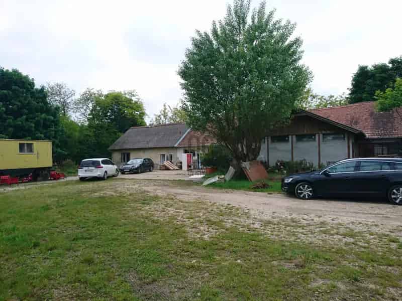 Csarnok Raktar Muhely Kiado Torokbalinton