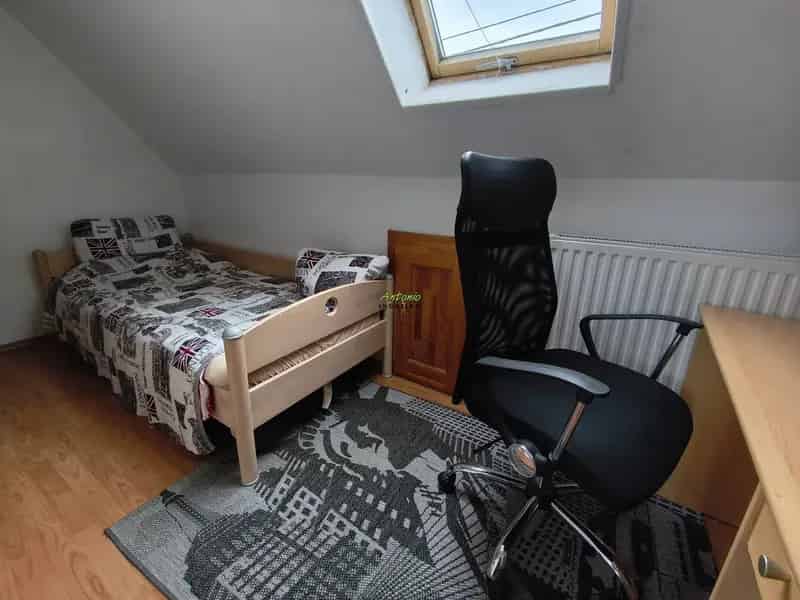 Ház Kiadó , Soproni járás, Dunántúl