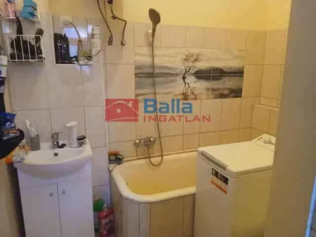 Kispest Ady Endre út 134m2 házrész eladó 2 szoba pince üzlettel