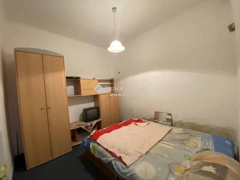 Telek Kiadó , Dunaújvárosi járás, Dunántúl