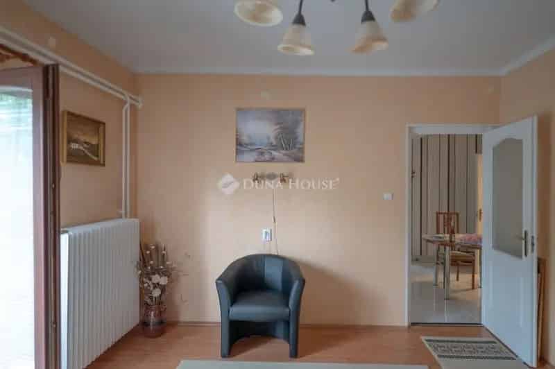 Ház Kiadó , Budapest, Közép-Magyarország