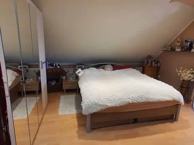 Ház Kiadó , Budapest, Közép-Magyarország