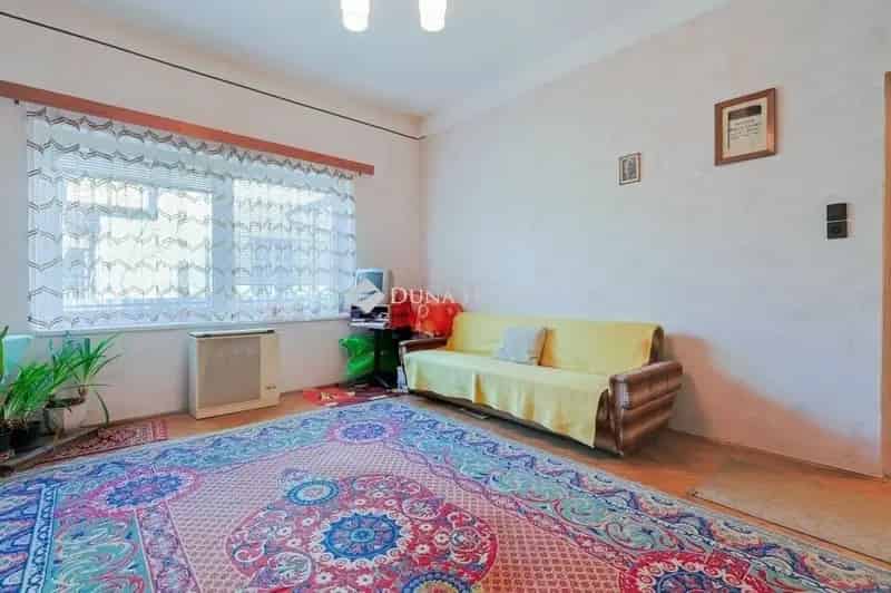 Ház Kiadó , Budapest, Közép-Magyarország