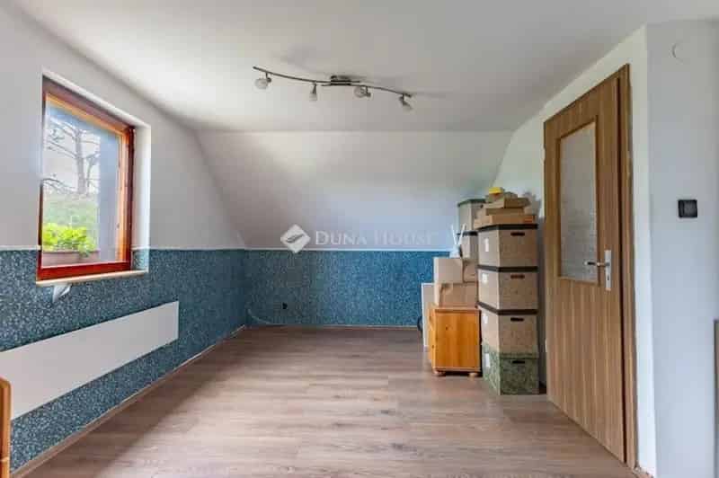 Ház Kiadó , Bicskei járás, Dunántúl