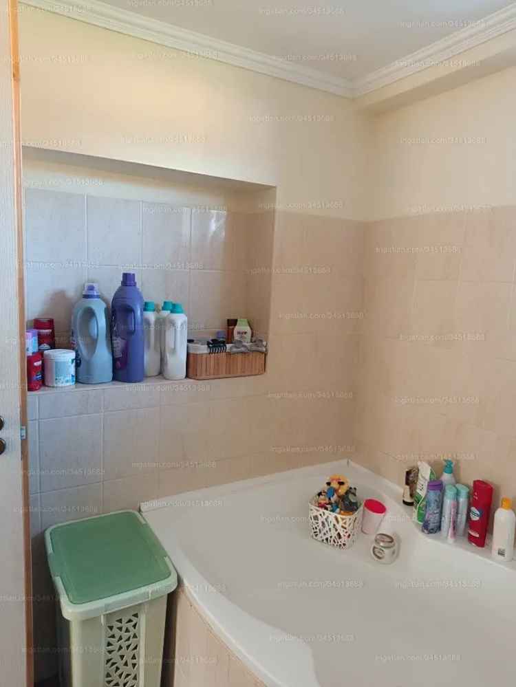 Ház Kiadó , Törökszentmiklós, Alföld és Észak