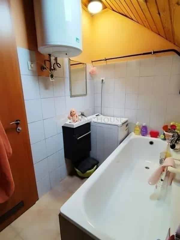 Ház Kiadó , Vecsési járás, Közép-Magyarország