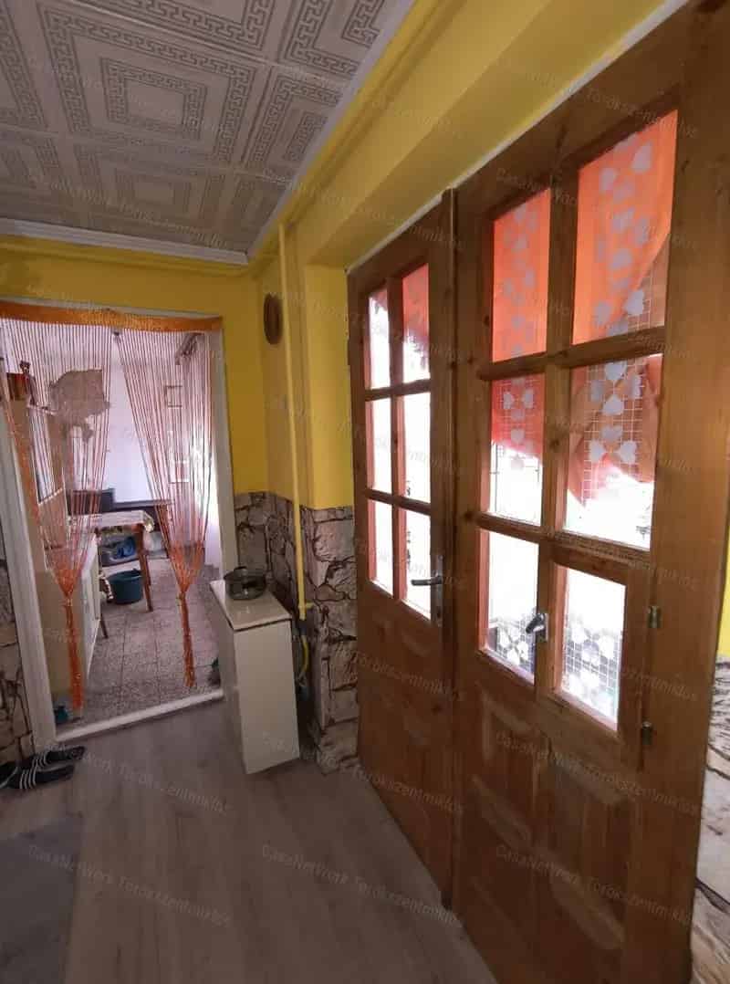 Ház Kiadó , Kunhegyesi járás, Alföld és Észak