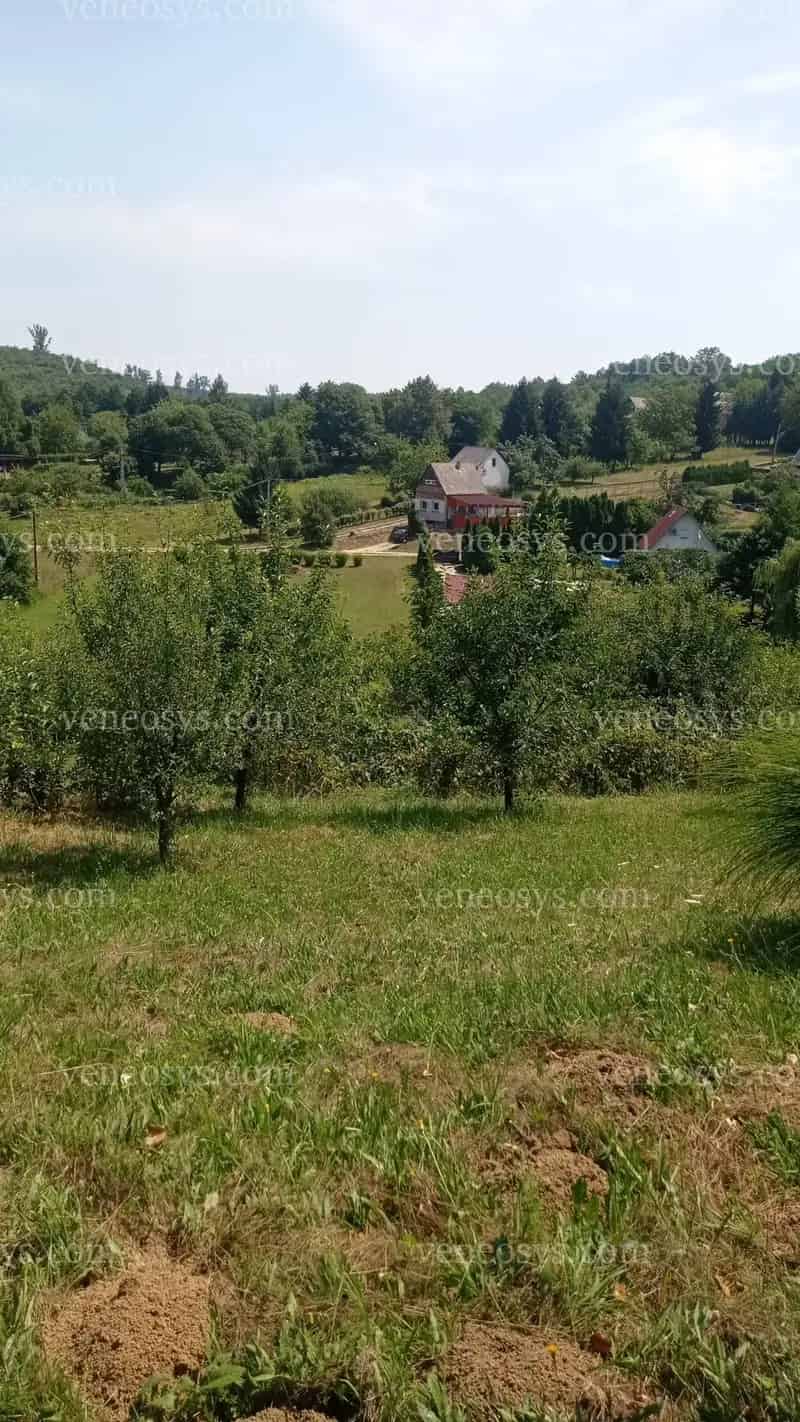 Vadregényes telek a Nagykanizsán a Csónakázó tónál!