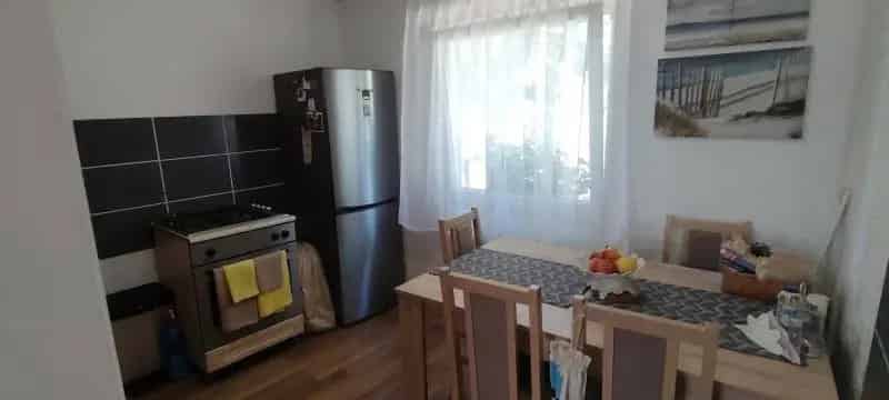 Ház Kiadó , Ráckevei járás, Közép-Magyarország
