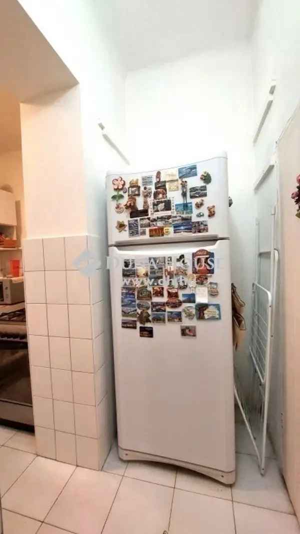 Ház Kiadó , Budapest, Közép-Magyarország