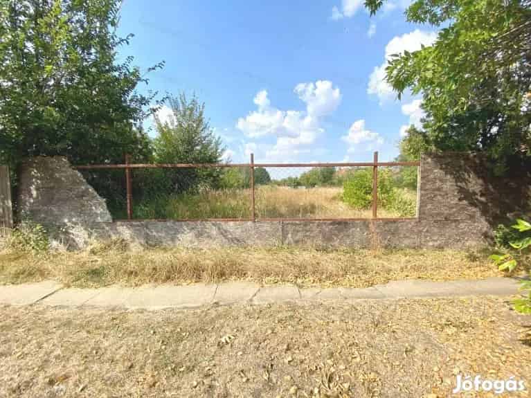 Gyomaendrődön, főútvonal mellett eladó egy 1053 nm-es építési telek - Gyomaendrőd, Telek, föld - Jófogás Ingatlan