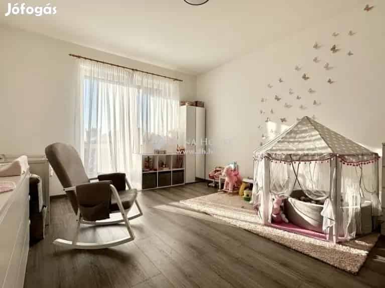 Belváros szívében modern otthon 106m2-en - Pécs, Lakás - Jófogás Ingatlan
