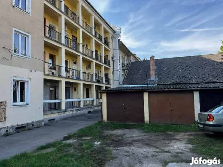 Eladó belvárosi garázs Kecskeméten - Kecskemét, Garázs - Jófogás Ingatlan