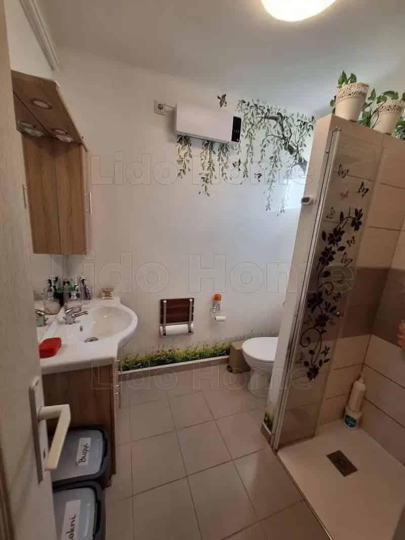 Ház Kiadó , Dombóvári járás, Dunántúl