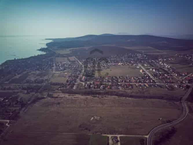 Zánkai eladó telek, T038909