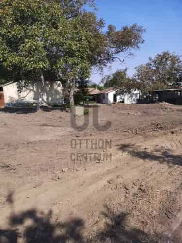 Karcagi eladó telek, DTK038654