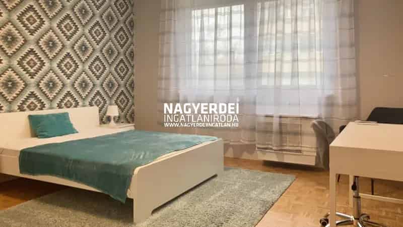 2 hálószobás felújított lakás kiadó a Poroszlay úton