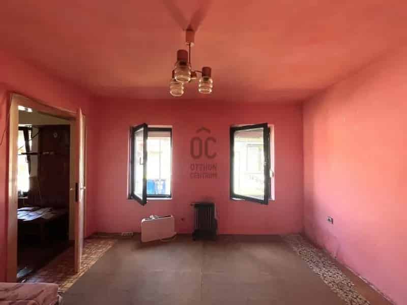 Ház Kiadó , Budapest, Közép-Magyarország